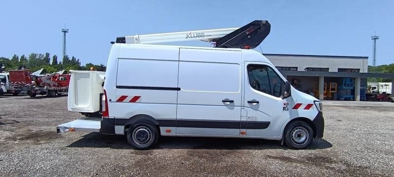 Renault Master Klubb KL32 - 12,5 m, 120 kg - 트럭 탑재 고가작업 플랫폼 : 사진 4 Renault Master Klubb KL32 - 12,5 m, 120 kg - 트럭 탑재 고가작업 플랫폼 : 사진 4
