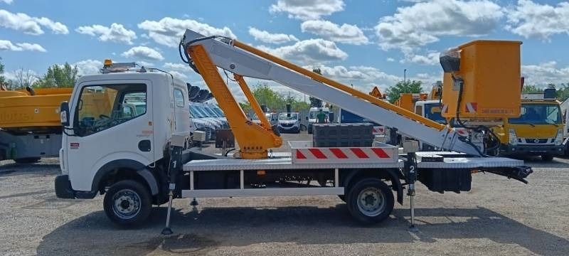 Renault Maxity Multitel 160 ALU DS - 16m - 트럭 탑재 고가작업 플랫폼 : 사진 5 Renault Maxity Multitel 160 ALU DS - 16m - 트럭 탑재 고가작업 플랫폼 : 사진 5