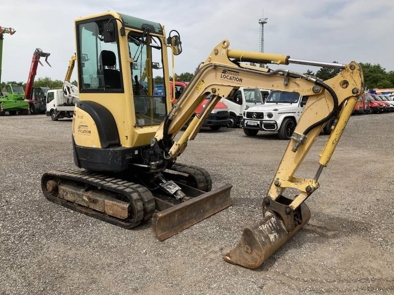 Yanmar VIO25-4 - 미니 굴삭기 : 사진 2 Yanmar VIO25-4 - 미니 굴삭기 : 사진 2