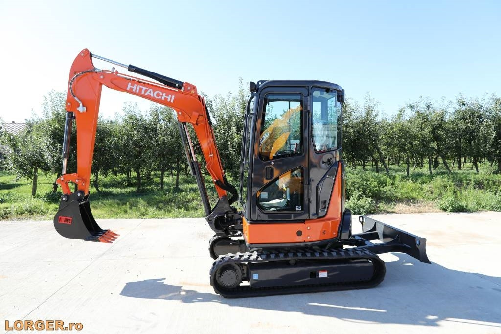Hitachi ZX 33 U-5A - 미니 굴삭기 : 사진 1 Hitachi ZX 33 U-5A - 미니 굴삭기 : 사진 1