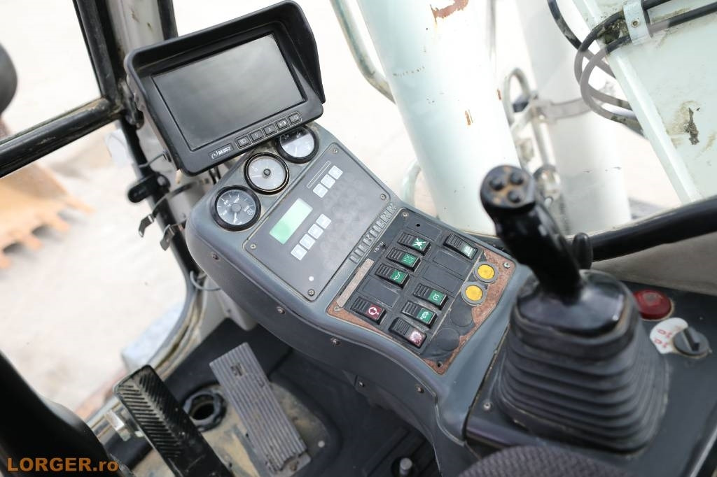 휠 굴삭기 Liebherr A 316 Litronic : 사진 16