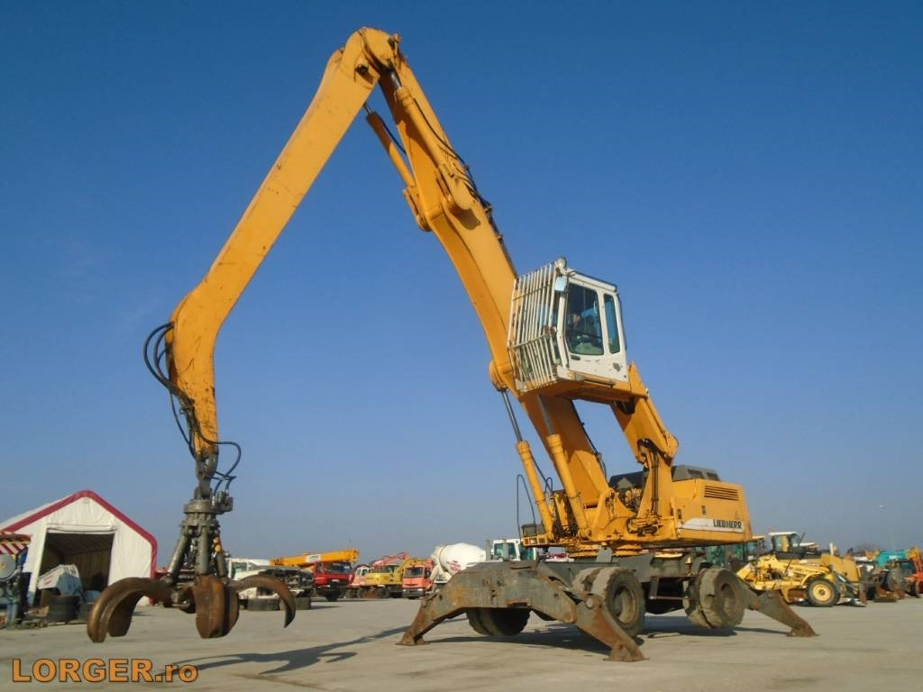 Liebherr A 934 B - 폐기물/ 산업 처리기 : 사진 1 Liebherr A 934 B - 폐기물/ 산업 처리기 : 사진 1