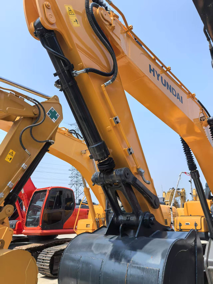 HYUNDAI 205-9T - 굴착기 : 사진 3 HYUNDAI 205-9T - 굴착기 : 사진 3