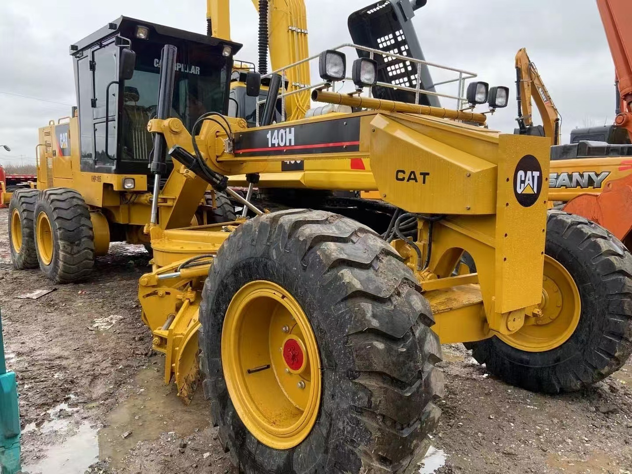 Caterpillar 140H - 그레이더 : 사진 1 Caterpillar 140H - 그레이더 : 사진 1