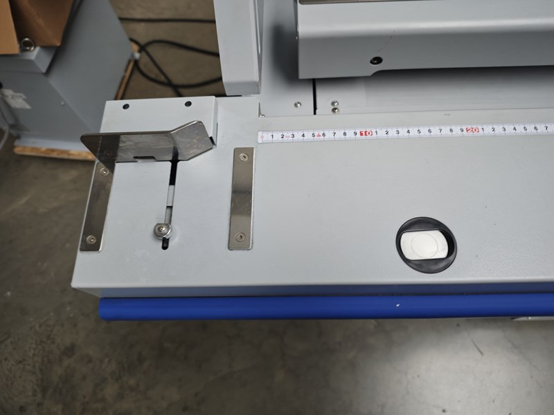 Horizon BQ-270V | 371.000 | 2011 - 제본기 : 사진 4 Horizon BQ-270V | 371.000 | 2011 - 제본기 : 사진 4