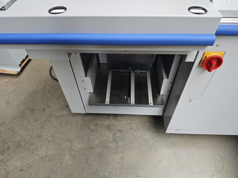 Horizon BQ-270V | 371.000 | 2011 - 제본기 : 사진 3 Horizon BQ-270V | 371.000 | 2011 - 제본기 : 사진 3