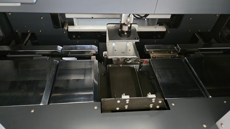 Horizon HT-30 C | 2012 | 4,7 Mio - 종이 절단기 : 사진 4 Horizon HT-30 C | 2012 | 4,7 Mio - 종이 절단기 : 사진 4