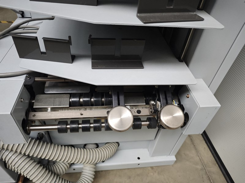 Horizon VAC-100 c | collator | 10 stations | 2008 | 33.2 mio - 인쇄 기계 : 사진 5 Horizon VAC-100 c | collator | 10 stations | 2008 | 33.2 mio - 인쇄 기계 : 사진 5