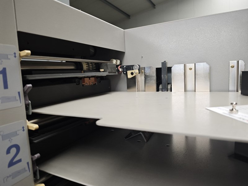 Horizon VAC 100a | 2010 - 인쇄 기계 : 사진 2 Horizon VAC 100a | 2010 - 인쇄 기계 : 사진 2