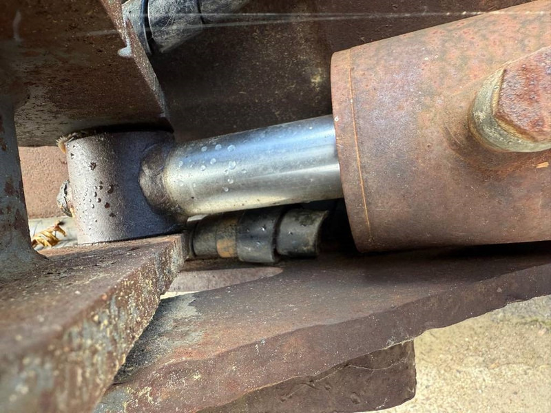 Cangini Benne CW10 Tiltbucket / kantelbak Schwenklöffel - 버킷 건설기계 용 : 사진 5 Cangini Benne CW10 Tiltbucket / kantelbak Schwenklöffel - 버킷 건설기계 용 : 사진 5