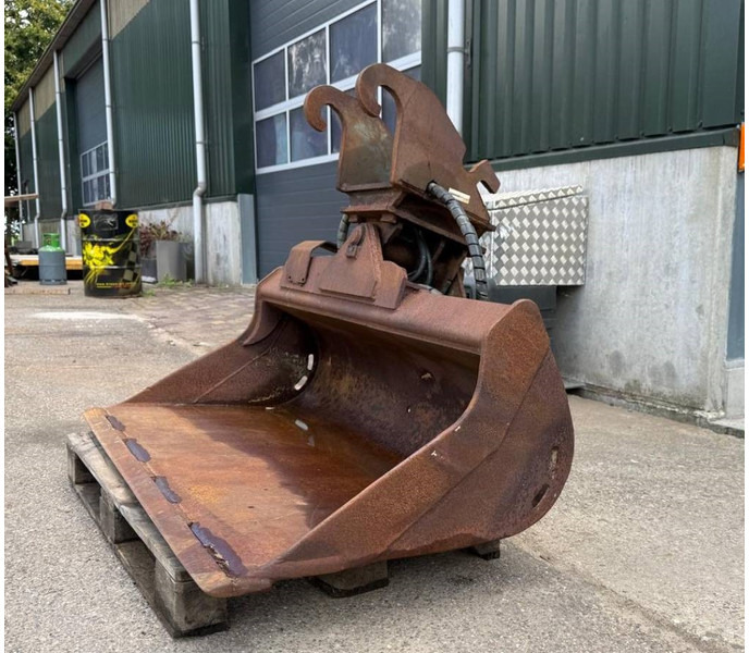 Cangini Benne CW10 Tiltbucket / kantelbak Schwenklöffel - 버킷 건설기계 용 : 사진 2 Cangini Benne CW10 Tiltbucket / kantelbak Schwenklöffel - 버킷 건설기계 용 : 사진 2