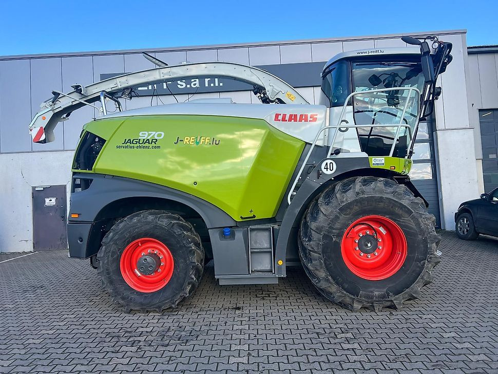 J.Reiff Sarl
Herr Stefan Neukirch - 77 Z.I in den - 견인식 목초수확기 : 사진 5 J.Reiff Sarl
Herr Stefan Neukirch - 77 Z.I in den - 견인식 목초수확기 : 사진 5