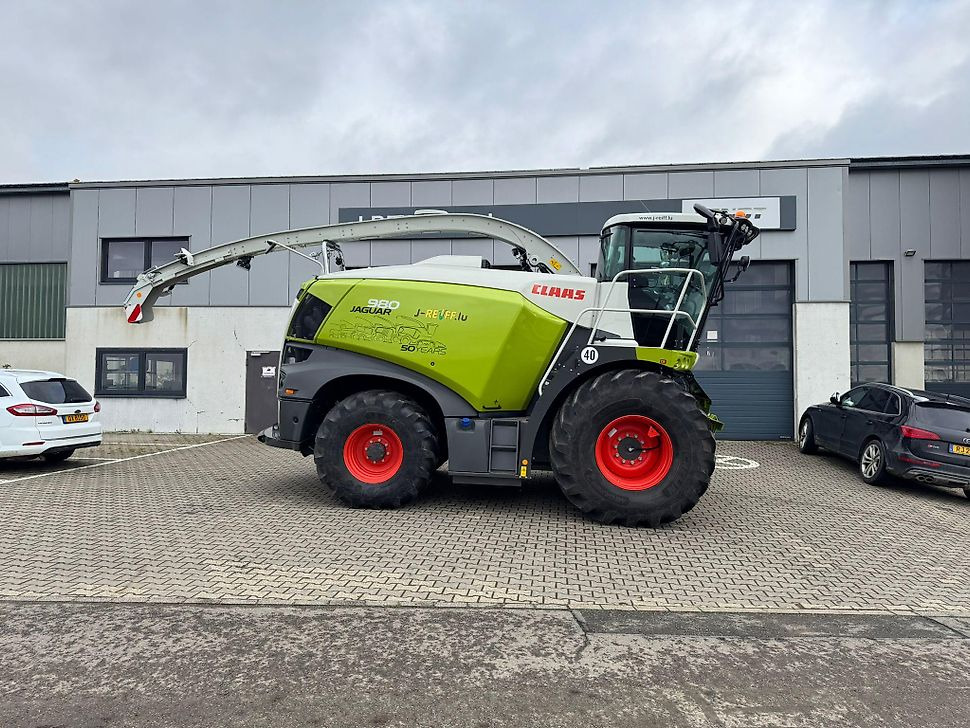 J.Reiff Sarl
Herr Stefan Neukirch - 77 Z.I in den - 견인식 목초수확기 : 사진 5 J.Reiff Sarl
Herr Stefan Neukirch - 77 Z.I in den - 견인식 목초수확기 : 사진 5