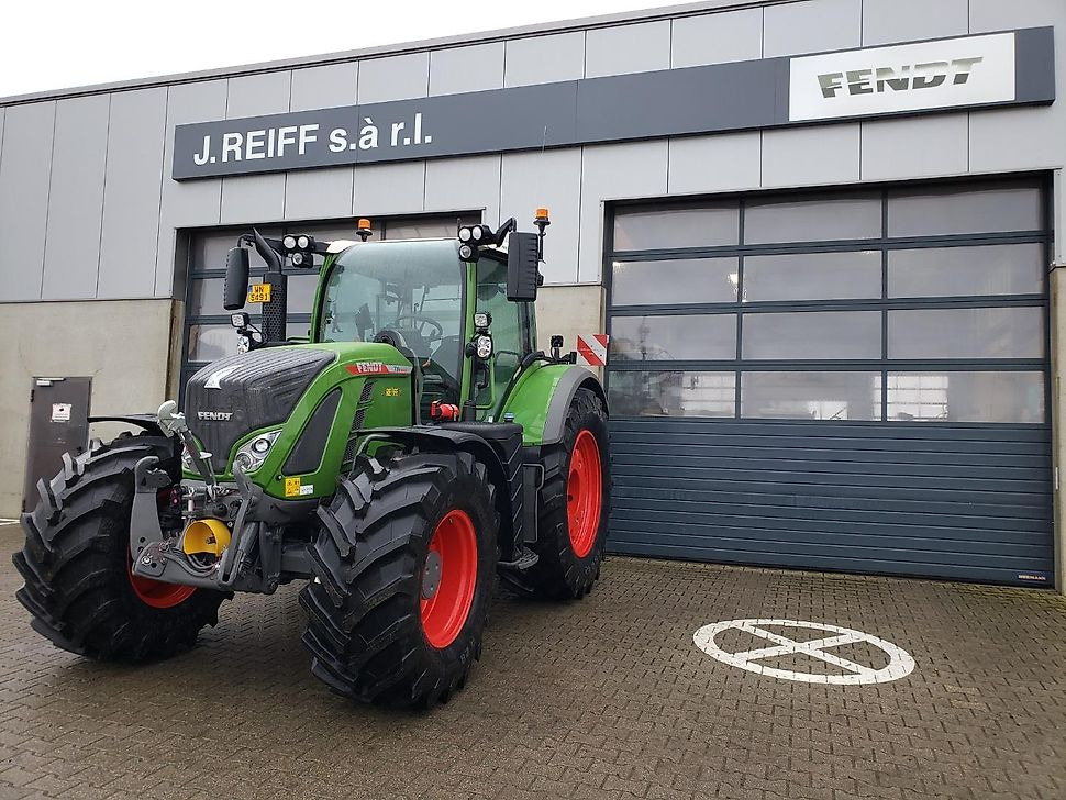 J.Reiff Sarl
Herr Stefan Neukirch - 77 Z.I in den - 장궤형 트랙터 : 사진 2 J.Reiff Sarl
Herr Stefan Neukirch - 77 Z.I in den - 장궤형 트랙터 : 사진 2