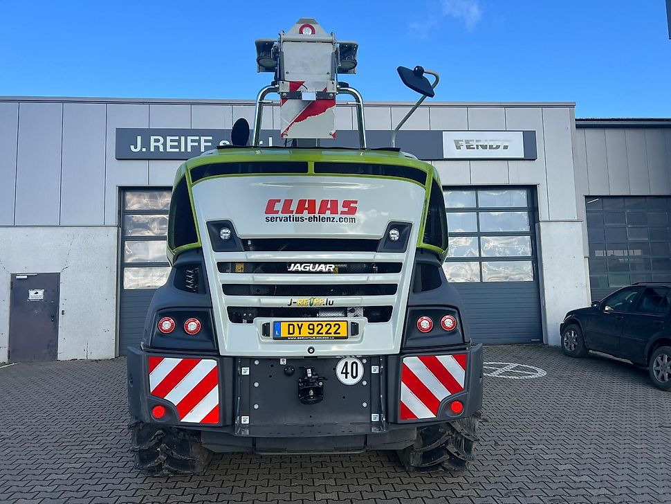 J.Reiff Sarl
Herr Stefan Neukirch - 77 Z.I in den - 견인식 목초수확기 : 사진 3 J.Reiff Sarl
Herr Stefan Neukirch - 77 Z.I in den - 견인식 목초수확기 : 사진 3