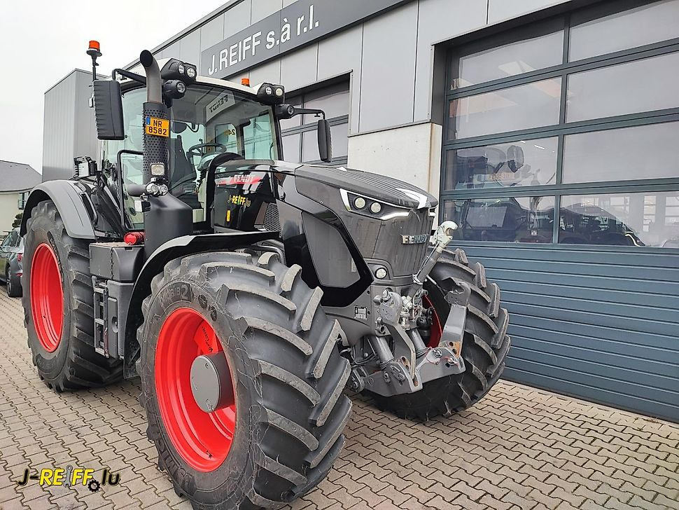 J.Reiff Sarl
Herr Stefan Neukirch - 77 Z.I in den - 장궤형 트랙터 : 사진 5 J.Reiff Sarl
Herr Stefan Neukirch - 77 Z.I in den - 장궤형 트랙터 : 사진 5