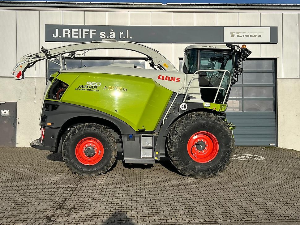 J.Reiff Sarl
Herr Stefan Neukirch - 77 Z.I in den - 견인식 목초수확기 : 사진 5 J.Reiff Sarl
Herr Stefan Neukirch - 77 Z.I in den - 견인식 목초수확기 : 사진 5