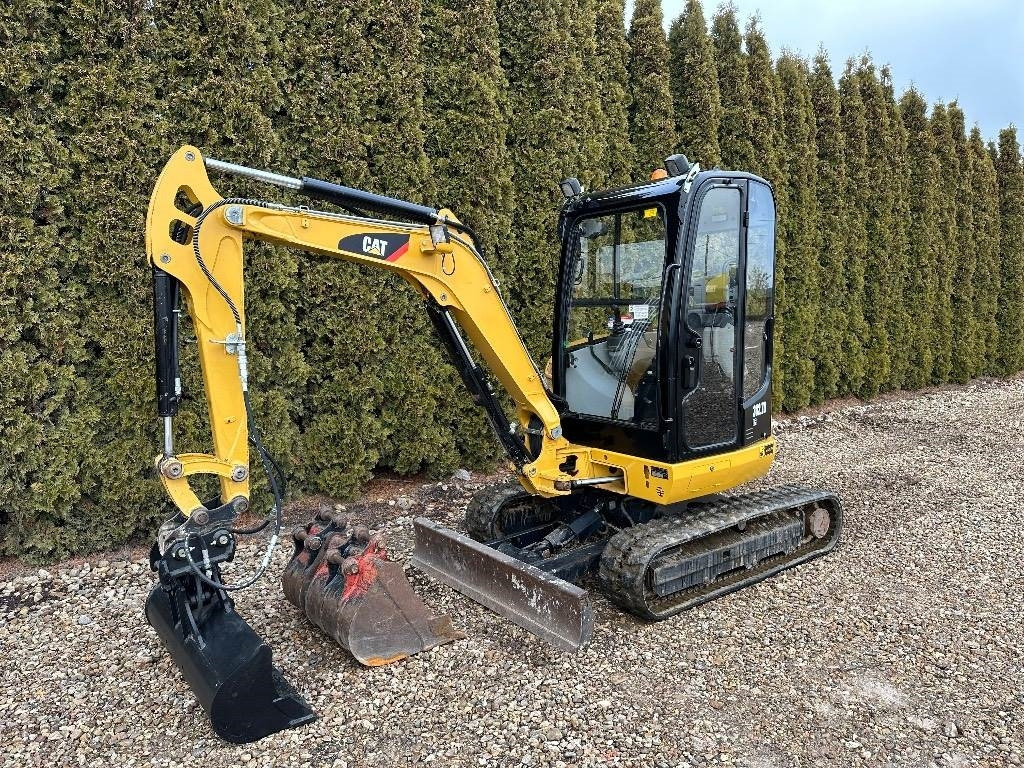 CAT 302.7 D CR - 미니 굴삭기 : 사진 1 CAT 302.7 D CR - 미니 굴삭기 : 사진 1