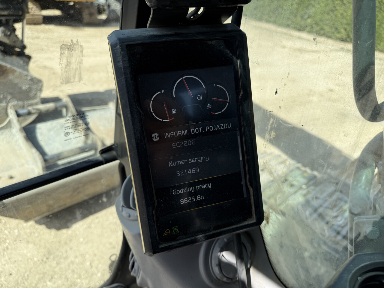 크롤러 굴삭기 Volvo EC 220 EL : 사진 36