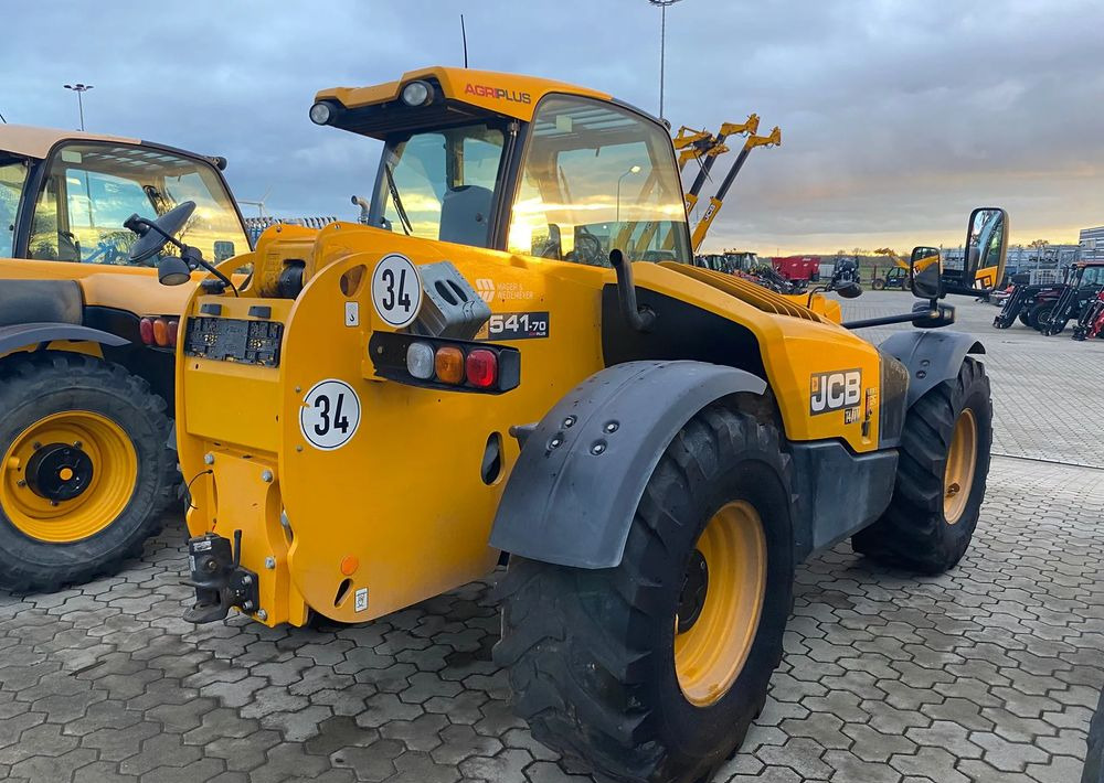 JCB 541-70 - 텔레스코픽 핸들러 : 사진 3 JCB 541-70 - 텔레스코픽 핸들러 : 사진 3