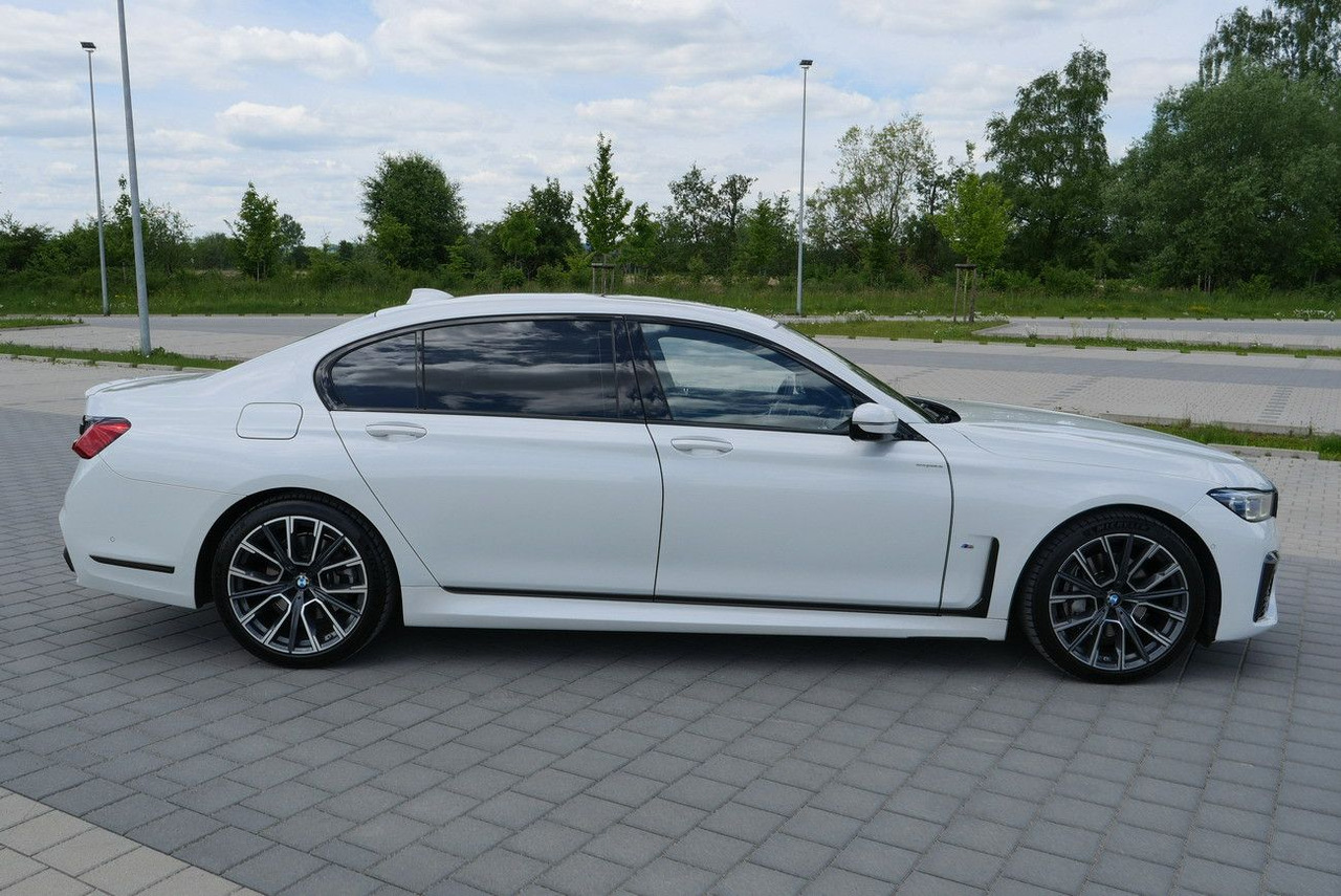 BMW 730LD XDR. /VOLL/REAR ENTERT. /EXECUTIVE LOUNGE - 세단 : 사진 3 BMW 730LD XDR. /VOLL/REAR ENTERT. /EXECUTIVE LOUNGE - 세단 : 사진 3