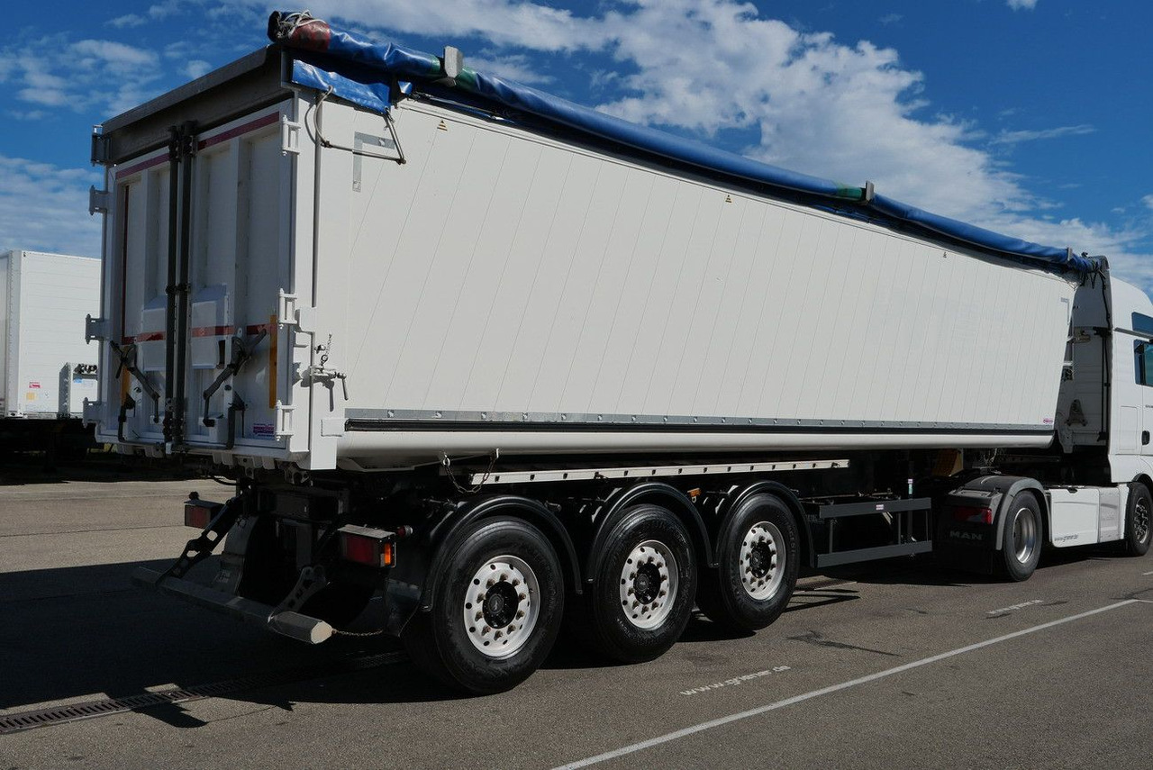 Schmitz Cargobull ALUMULDE 50 m³ SKI 24 SL 9,6/ 47m3 /MULTITÜRE - 덤프 세미 트레일러 : 사진 2 Schmitz Cargobull ALUMULDE 50 m³ SKI 24 SL 9,6/ 47m3 /MULTITÜRE - 덤프 세미 트레일러 : 사진 2