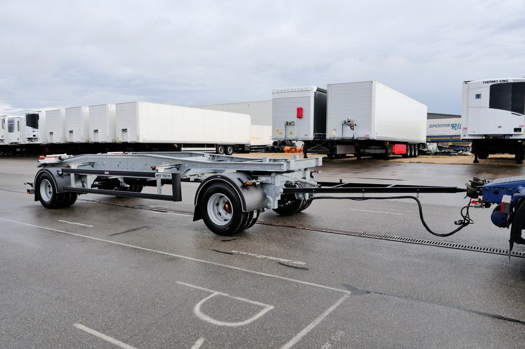 Web-Trailer ARA 18/ DIN 30722 / 5000 - 7000 mm/19,5 VERZINKT - 롤오프/ 스킵 트레일러 : 사진 2 Web-Trailer ARA 18/ DIN 30722 / 5000 - 7000 mm/19,5 VERZINKT - 롤오프/ 스킵 트레일러 : 사진 2
