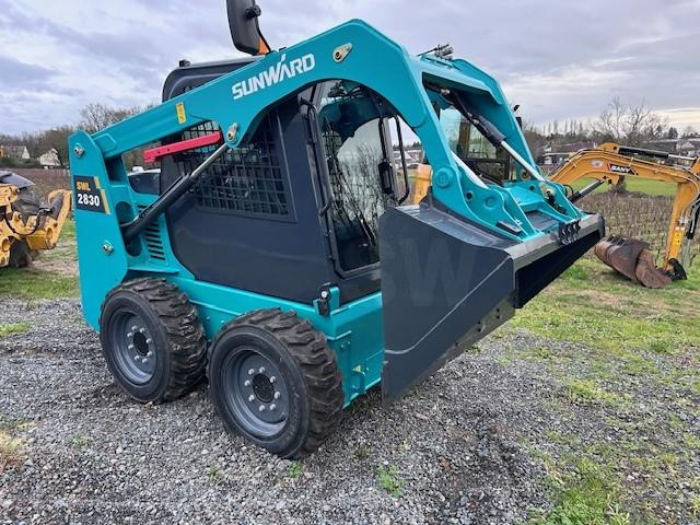 SUNWARD SWL2830 SUNWARD /BOBCAT - 스키드 스티어 로더 : 사진 2 SUNWARD SWL2830 SUNWARD /BOBCAT - 스키드 스티어 로더 : 사진 2