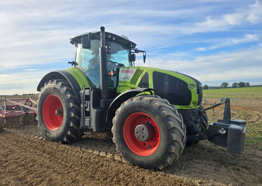 Claas Axion 940 Cmatic - 장궤형 트랙터 : 사진 2 Claas Axion 940 Cmatic - 장궤형 트랙터 : 사진 2