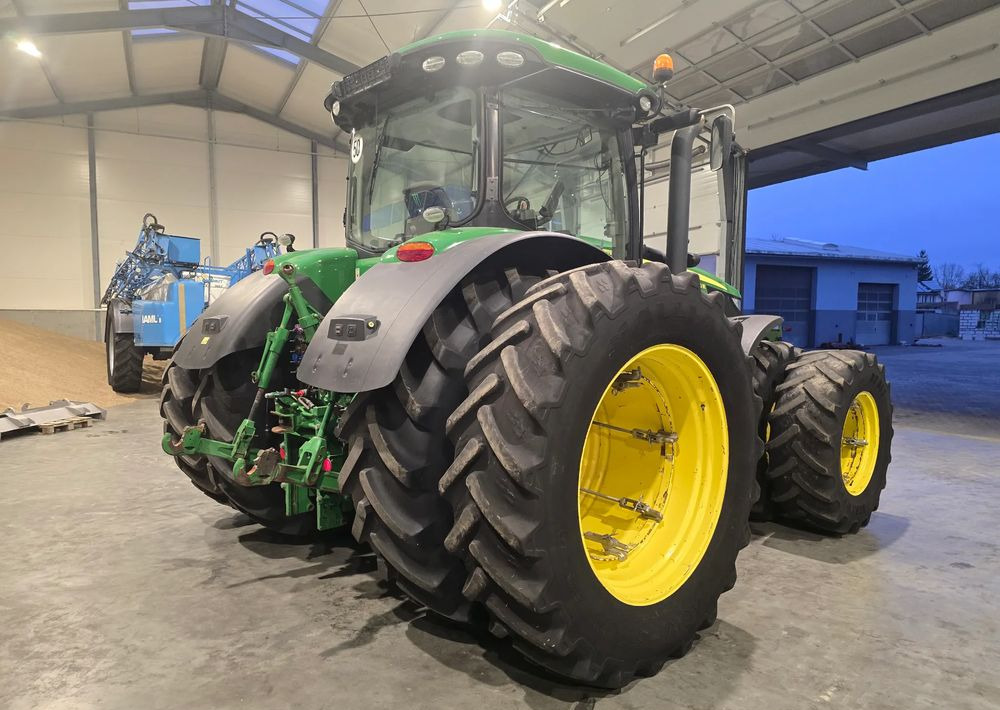 장궤형 트랙터 John Deere 7250R : 사진 6 장궤형 트랙터 John Deere 7250R : 사진 6