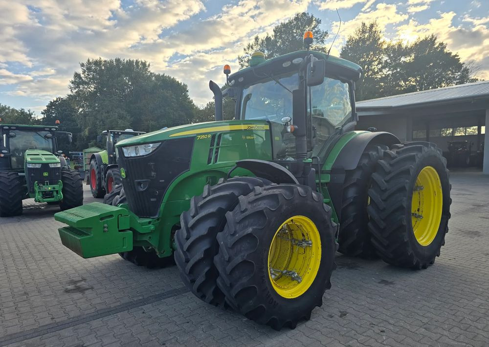 John Deere 7250R - 장궤형 트랙터 : 사진 2 John Deere 7250R - 장궤형 트랙터 : 사진 2