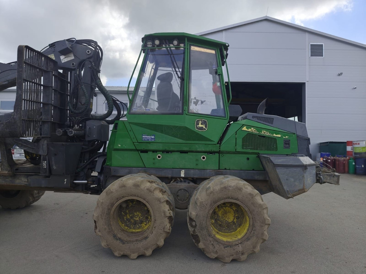 JOHN DEERE 910G - 포워더 : 사진 5 JOHN DEERE 910G - 포워더 : 사진 5