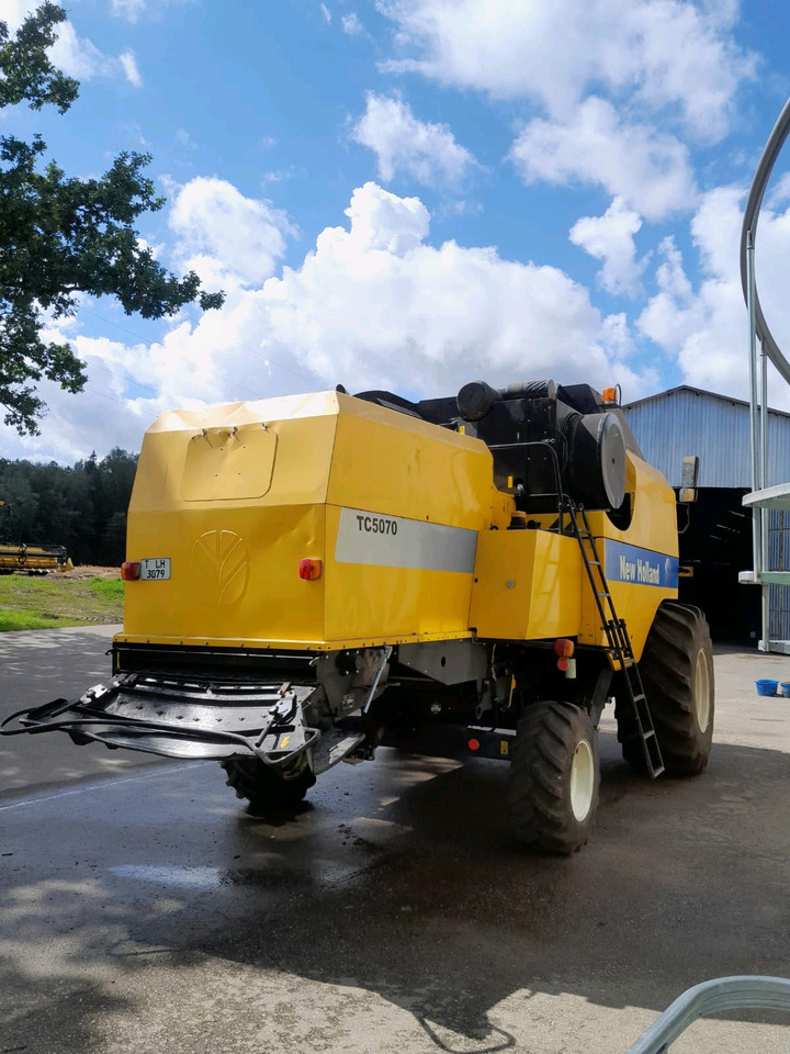 New Holland TC5070 - 목초수확기 : 사진 4 New Holland TC5070 - 목초수확기 : 사진 4