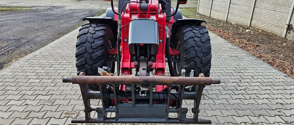 Weidemann 4070 CX80LP T Weidemann 4070 - 망원형 휠 로더 : 사진 3 Weidemann 4070 CX80LP T Weidemann 4070 - 망원형 휠 로더 : 사진 3