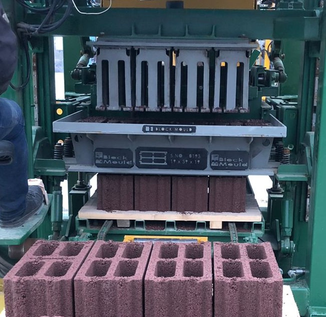 Economic Hollow Block Machine - 블록 제작 기계 : 사진 3 Economic Hollow Block Machine - 블록 제작 기계 : 사진 3