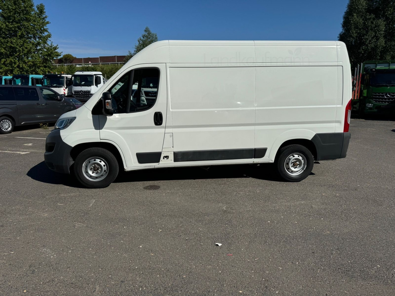 Citroën Jumper Grossraumkasten 33 L2H2 Business BlueHDi - 벤딩 트럭 : 사진 4 Citroën Jumper Grossraumkasten 33 L2H2 Business BlueHDi - 벤딩 트럭 : 사진 4