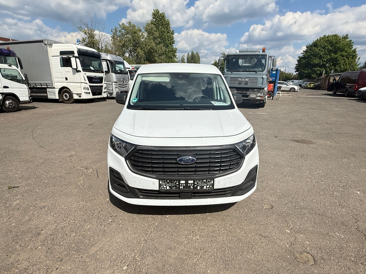 Ford Transit Connect Trend L2 Kasten - 소형 밴 : 사진 2 Ford Transit Connect Trend L2 Kasten - 소형 밴 : 사진 2