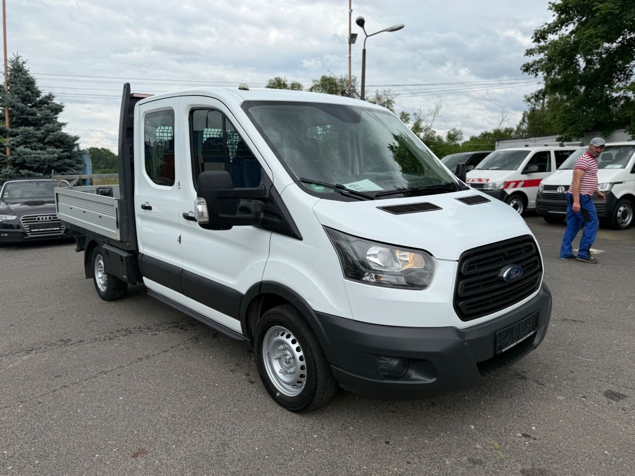 Ford Transit Pritsche 310 L2 Doppelkabine - 플랫베드 밴, 콤비 밴 : 사진 2 Ford Transit Pritsche 310 L2 Doppelkabine - 플랫베드 밴, 콤비 밴 : 사진 2