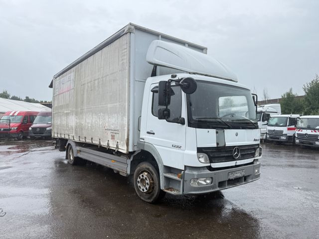 Mercedes-Benz Atego 1222 LbW Klima - 커튼사이더 트럭 : 사진 2 Mercedes-Benz Atego 1222 LbW Klima - 커튼사이더 트럭 : 사진 2
