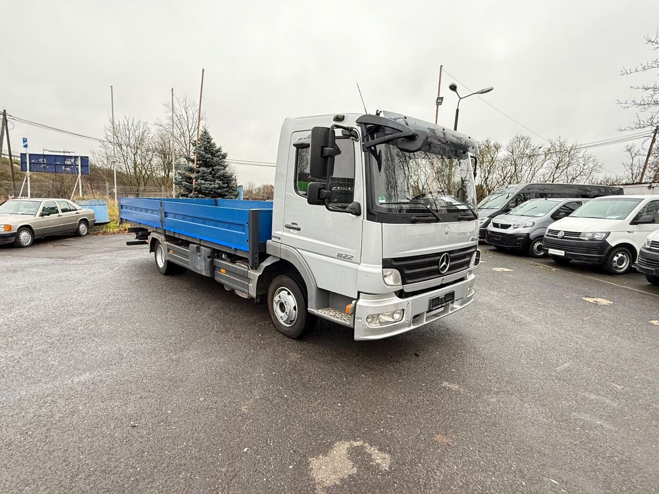 Mercedes-Benz Atego 822 L Klima, Tempomat - 드롭사이드/ 플랫베드 트럭 : 사진 2 Mercedes-Benz Atego 822 L Klima, Tempomat - 드롭사이드/ 플랫베드 트럭 : 사진 2