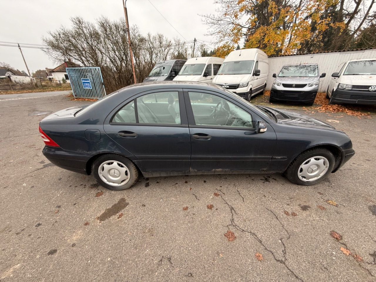 Mercedes-Benz C 180 T CLASSIC - 차량 : 사진 3 Mercedes-Benz C 180 T CLASSIC - 차량 : 사진 3