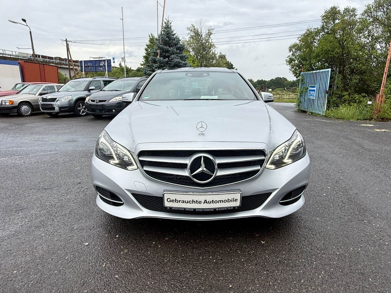 Mercedes-Benz E 300 E -Klasse Lim. E 300 BlueTec - 세단 : 사진 1 Mercedes-Benz E 300 E -Klasse Lim. E 300 BlueTec - 세단 : 사진 1