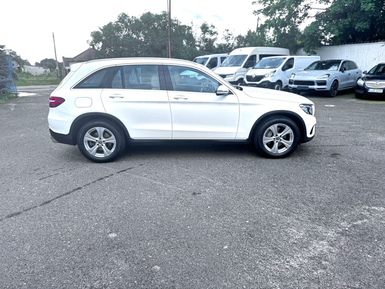 Mercedes-Benz GLC 250 d 4Matic - SUV : 사진 5 Mercedes-Benz GLC 250 d 4Matic - SUV : 사진 5