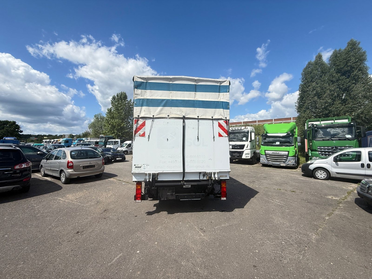 Mercedes-Benz Vario FG 816 D OM 904 LA - 커튼사이더 트럭 : 사진 4 Mercedes-Benz Vario FG 816 D OM 904 LA - 커튼사이더 트럭 : 사진 4
