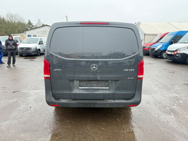 Mercedes-Benz Vito Kasten 119 4x4 Lang Motorschaden - 소형 밴 : 사진 4 Mercedes-Benz Vito Kasten 119 4x4 Lang Motorschaden - 소형 밴 : 사진 4