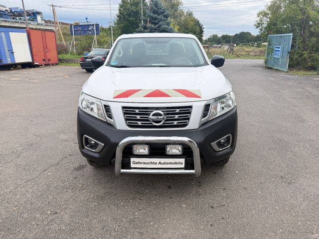 Nissan Navara NP300 Visia King Cab 4x4 - SUV : 사진 1 Nissan Navara NP300 Visia King Cab 4x4 - SUV : 사진 1