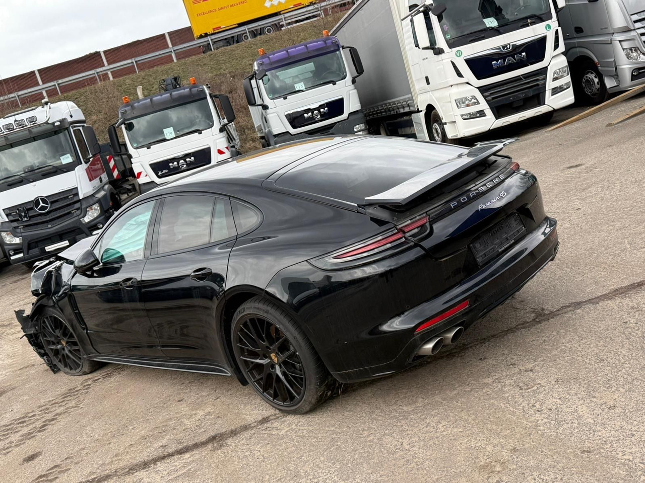 Porsche Panamera 4 S Diesel UNFALL!! - 차량 : 사진 4 Porsche Panamera 4 S Diesel UNFALL!! - 차량 : 사진 4