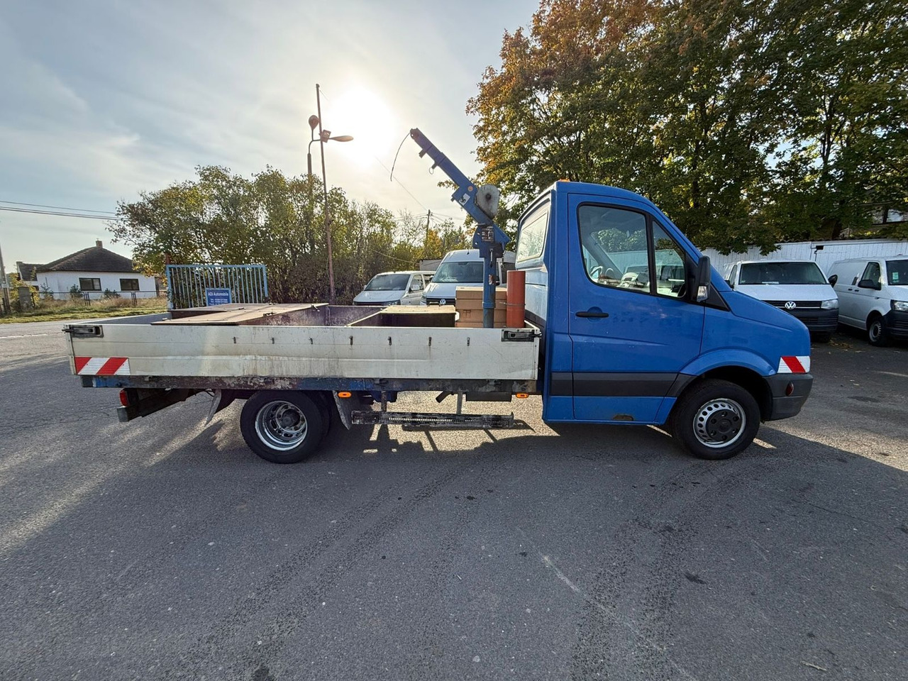 Volkswagen Crafter Pritsche 50 mittel L2 KRAN 500 KG - 플랫베드 밴 : 사진 3 Volkswagen Crafter Pritsche 50 mittel L2 KRAN 500 KG - 플랫베드 밴 : 사진 3