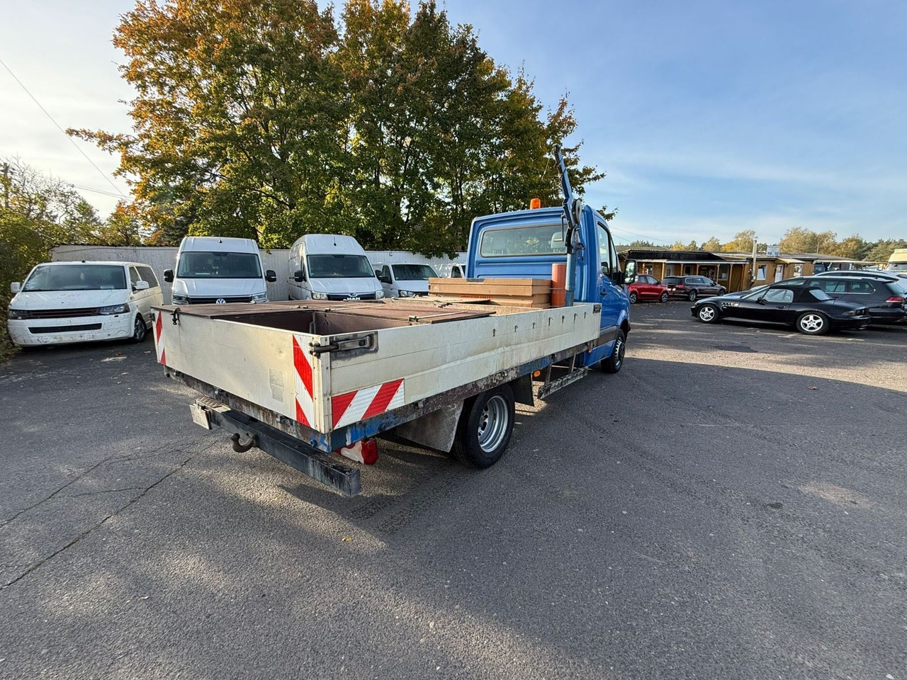 Volkswagen Crafter Pritsche 50 mittel L2 KRAN 500 KG - 플랫베드 밴 : 사진 4 Volkswagen Crafter Pritsche 50 mittel L2 KRAN 500 KG - 플랫베드 밴 : 사진 4