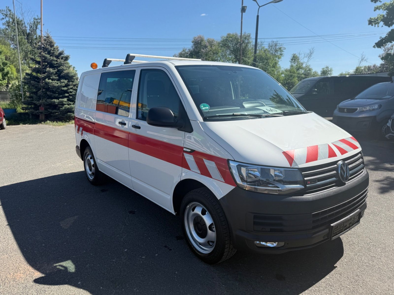 Volkswagen T6 Transporter Kasten-mixto 4x4 - 소형 밴 : 사진 2 Volkswagen T6 Transporter Kasten-mixto 4x4 - 소형 밴 : 사진 2